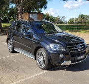 Mercedes benz ml63 AMG